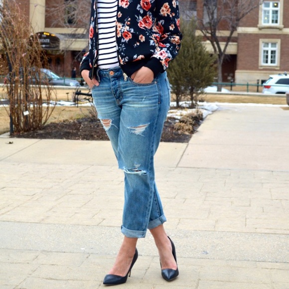 American Eagle Outfitters Denim - American Eagle • Boy Crop Jeans